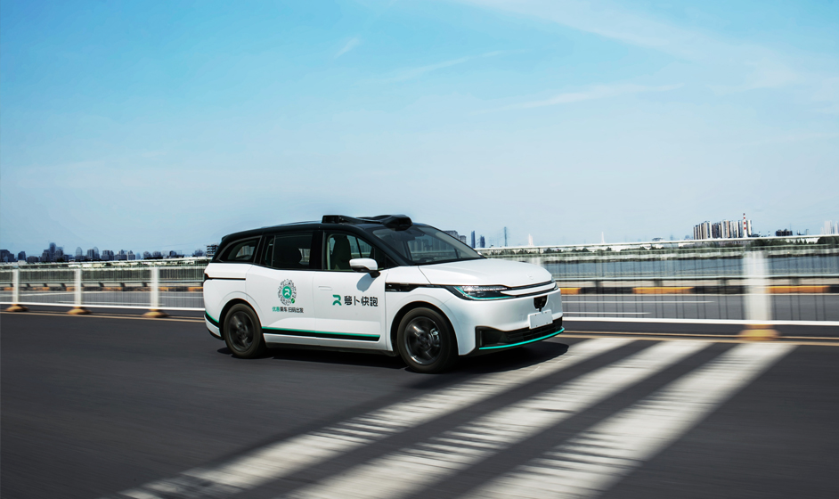 先别迷恋特斯拉Robotaxi , 中国无人驾驶跑得更快