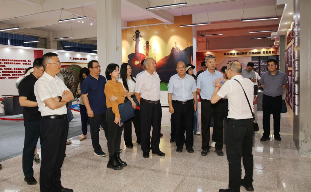 中国航发举办高空台建设60周年国企开放日活动：聆听加快实现高水平科技自立..