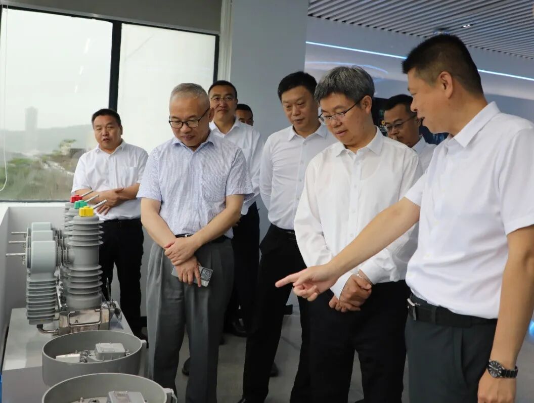 陈锡明调研航天工研院并参加联系基层党支部主题党日..